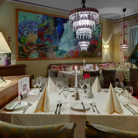 호텔 Wegner - T H E Culinary Art 4*