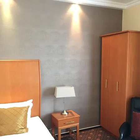 Hotell Wegner - T H E Culinary Art Langenhagen (Hannover)